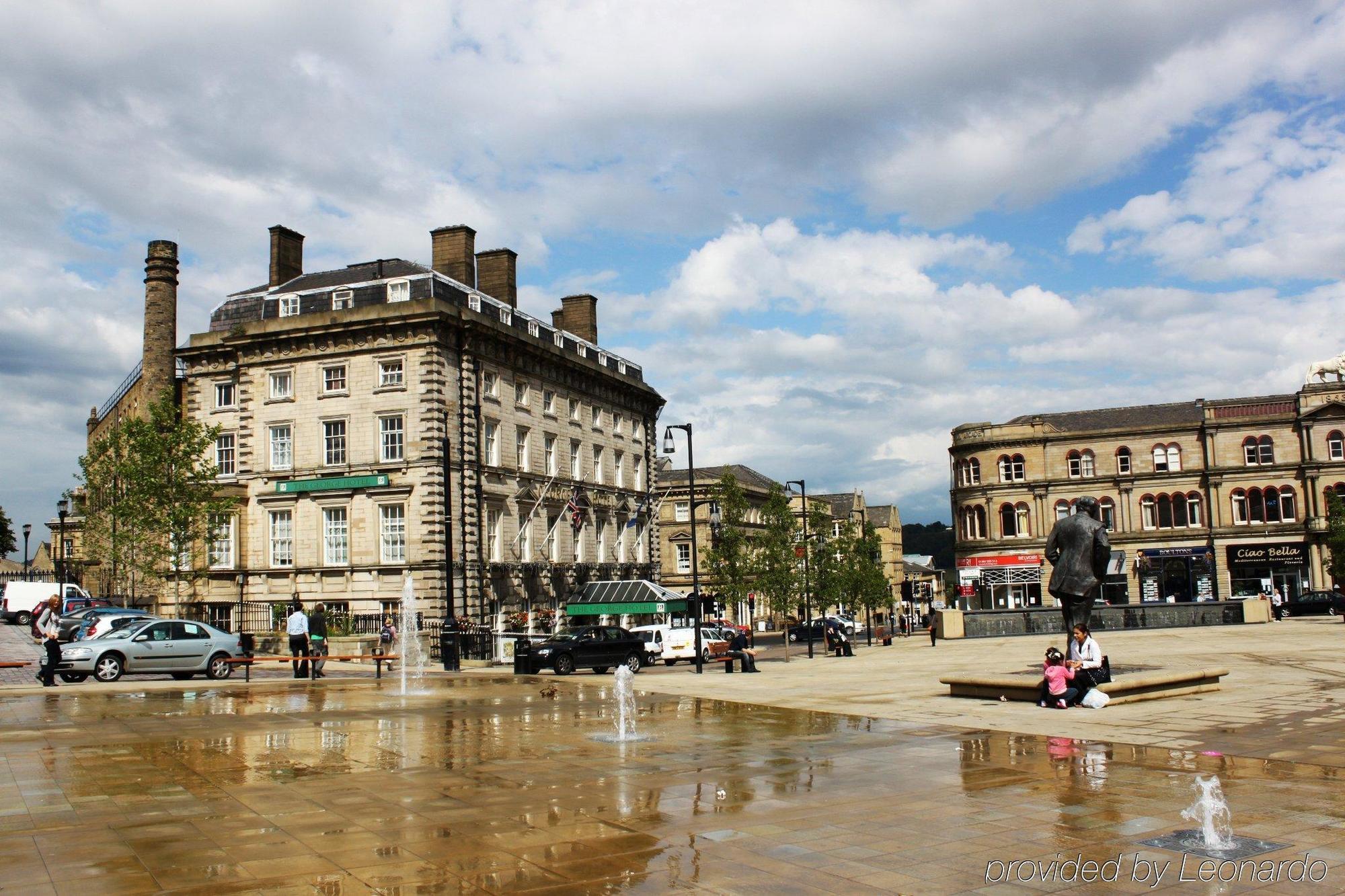 Hotel Huddersfield Exteriér fotografie